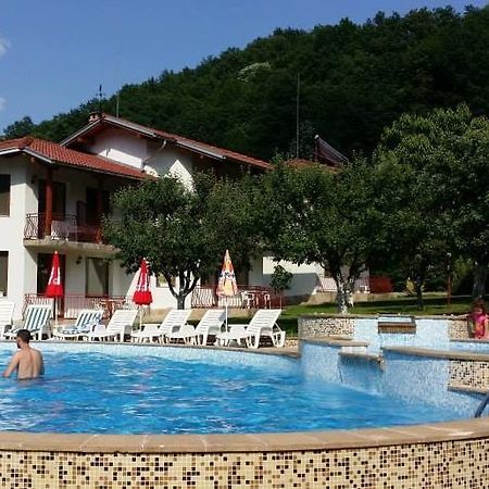 By The River Hotel Complex Balkanets  Exterior foto