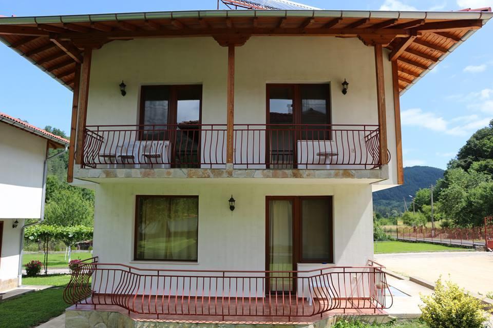 By The River Hotel Complex Balkanets  Exterior foto