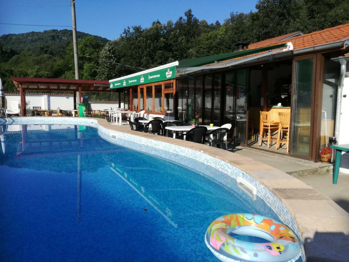 By The River Hotel Complex Balkanets  Exterior foto